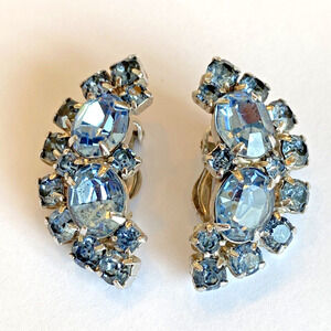 Vintage Mid Century Clip On Earrings Dramatic Silver & Light Blue Rhinestones